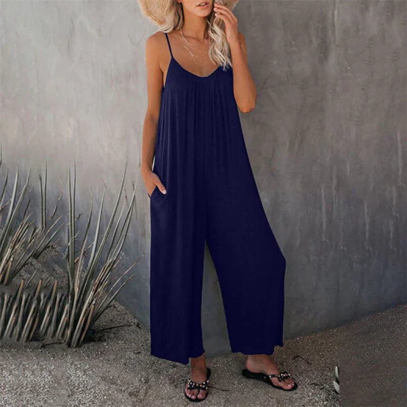 Mila – jumpsuit met wijde pijpen en subtiele plooitjes aan de top