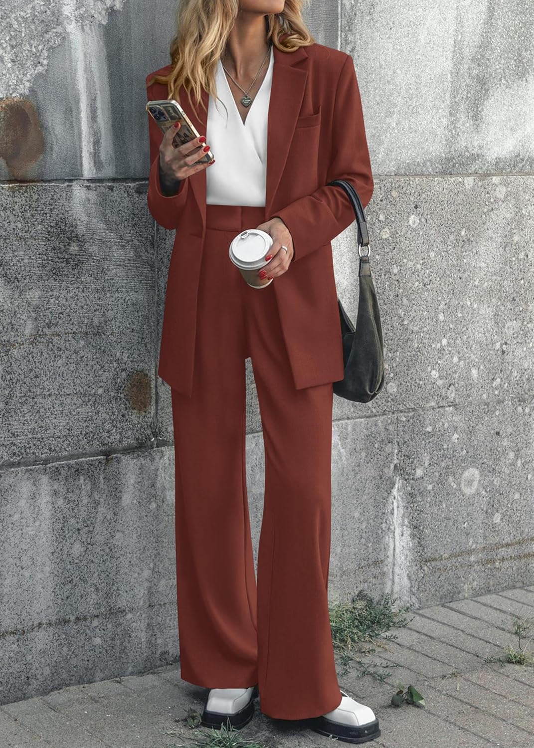 Elise – Tweedelig Damespak Met Rechte Broek En Blazer
