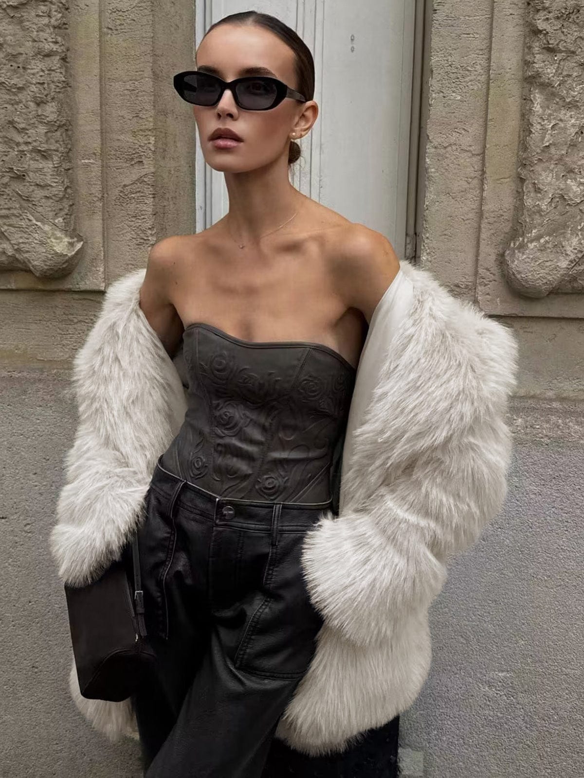 Celeste – faux fur jas met oversized pasvorm en brede revers