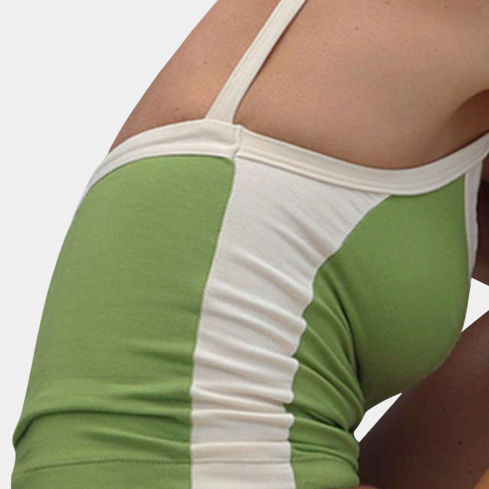 Arianna – Zomer top in lichtgewicht stof met ronde hals