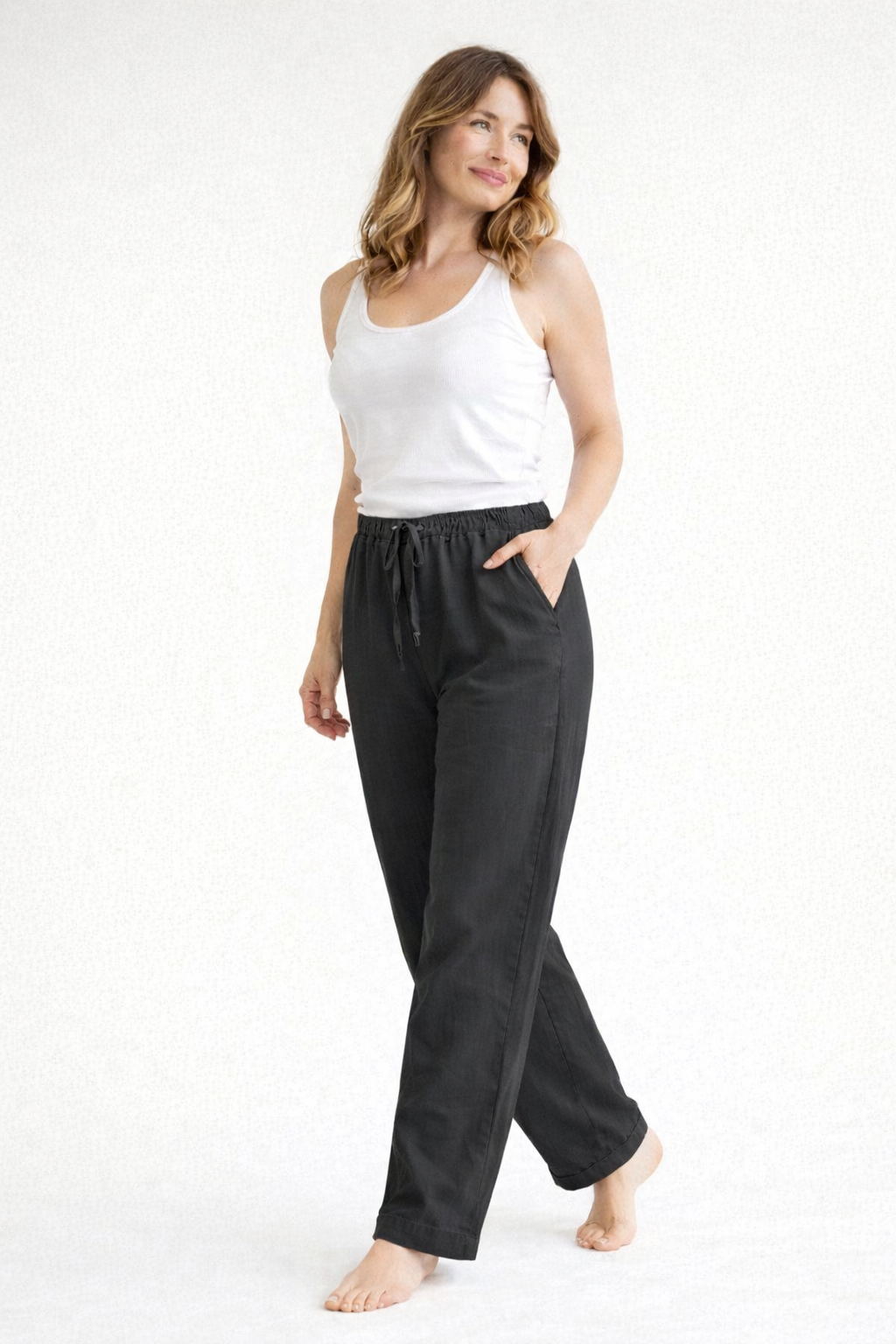 Hoge taille broek met elastische taille en rechte pijp