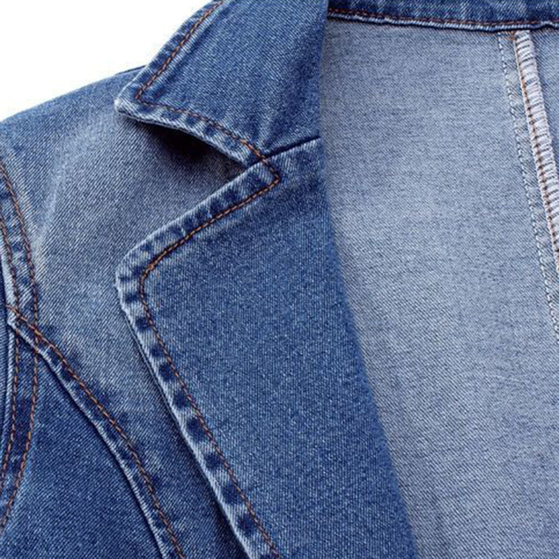 Anneke – dames blazer van denim met getailleerde pasvorm en knoopsluiting