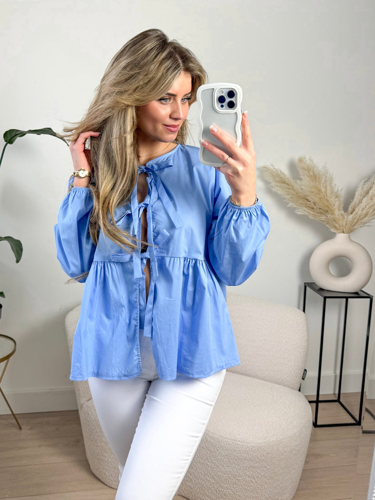 Bea - Bow Blouse