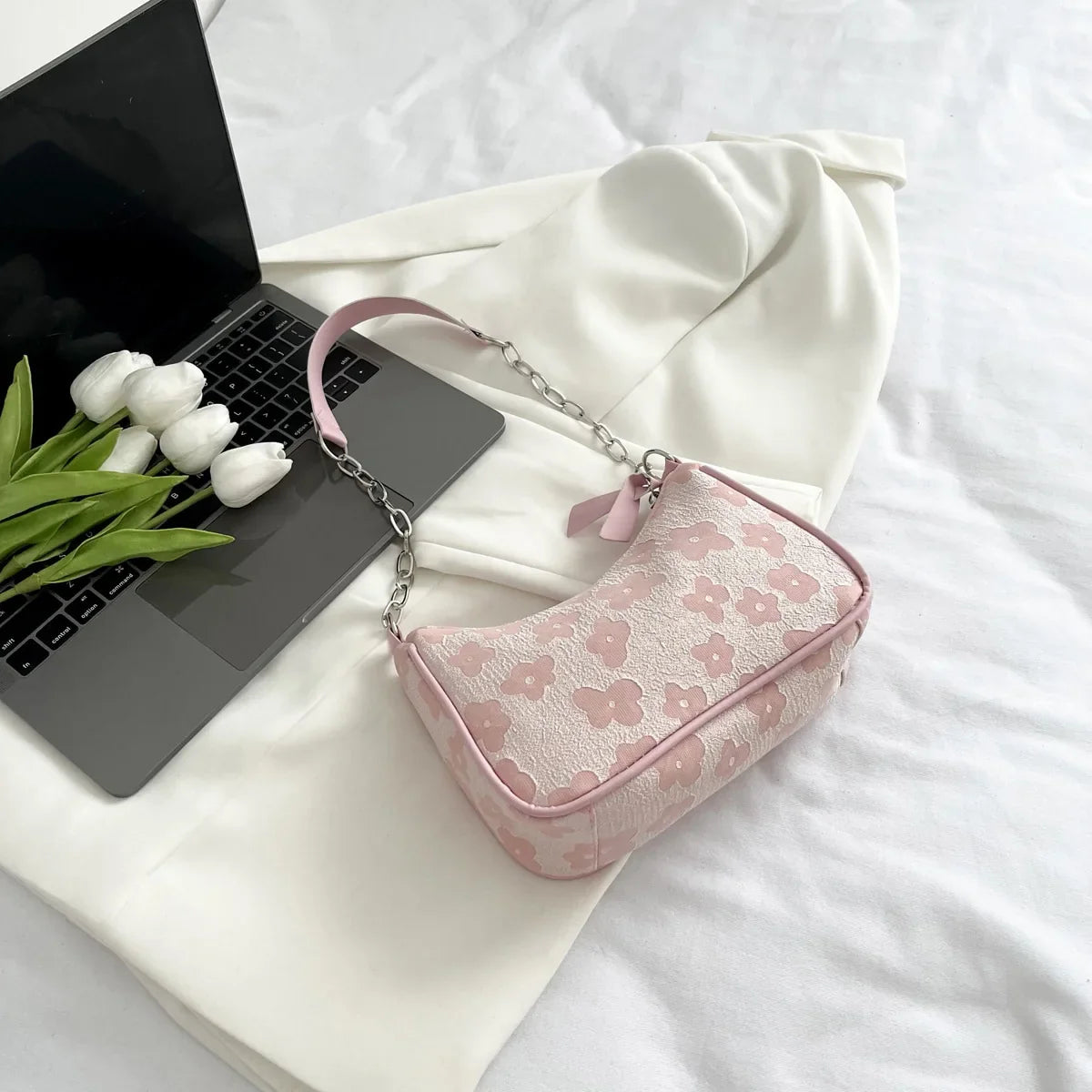 Elisa – handtas met bloemenmotief en vaste handgreep