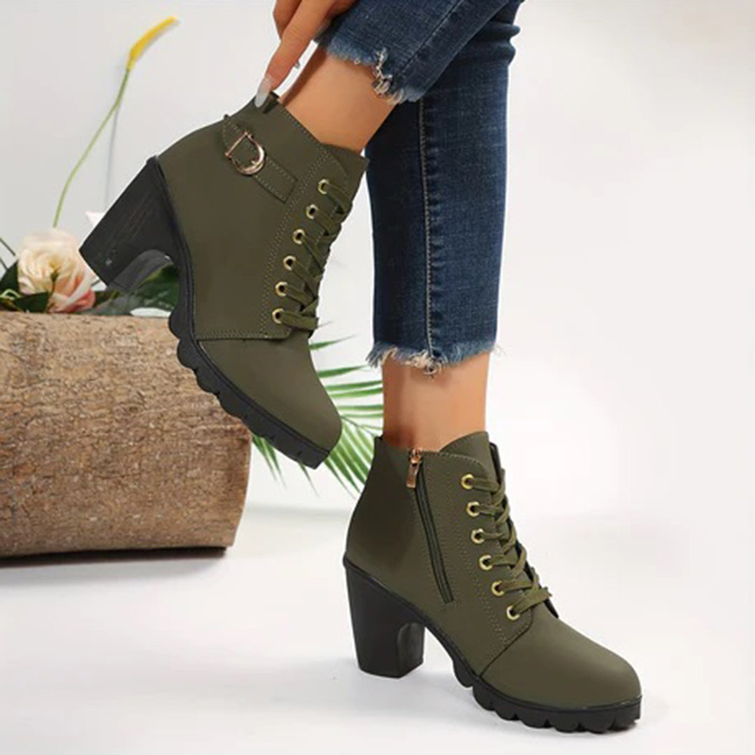 Catherine – enkellaarsjes van pu en rubber met comfortabele zool