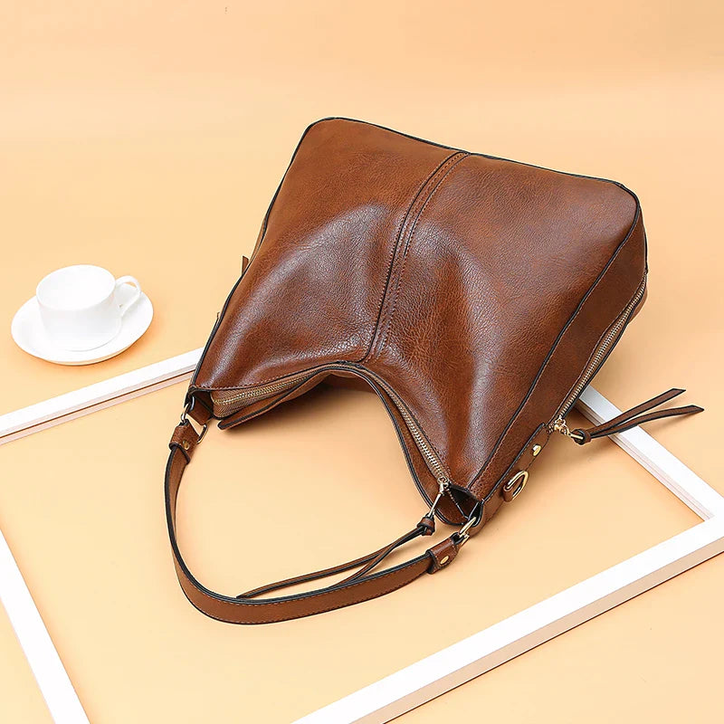 Adèle – vintage hobo tas van PU-leer met ritssluiting