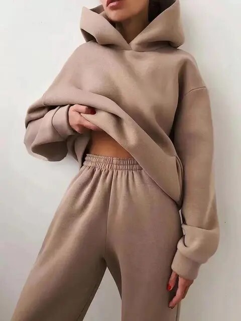 Émilie – dames joggingset met kaptrui en broek
