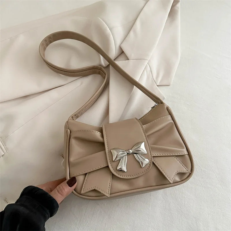 Jisoo – geplooide schoudertas met strik