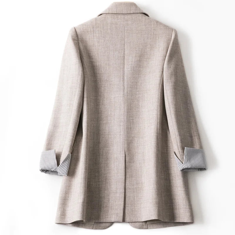 Juliette – Casual Blazer Met Lange Mouwen En Getailleerde Pasvorm