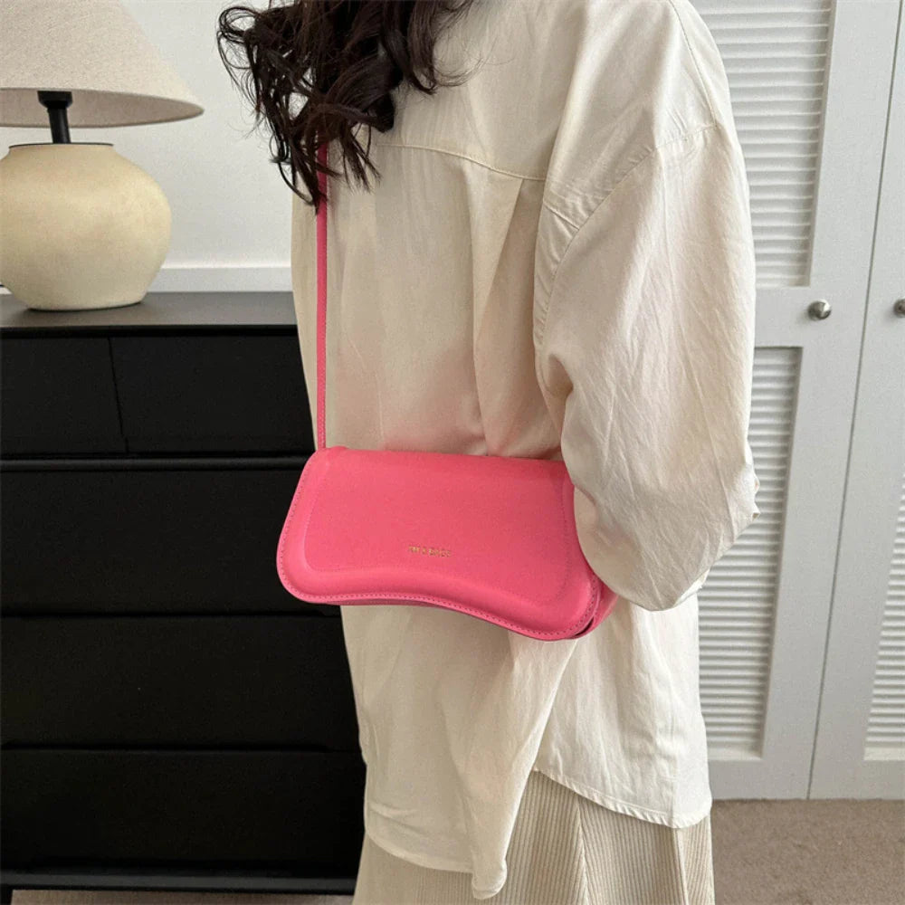 Lynn – pu crossbody handtas met verstelbare band