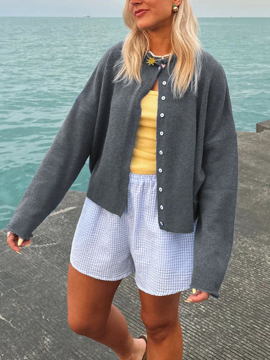 Lena – pluizige cardigan vest met knoopsluiting en lange mouwen
