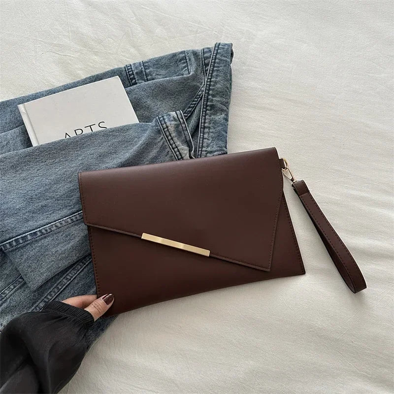 Elin – Luxe Pu-lederen Wristlet Met Minimalistisch Design