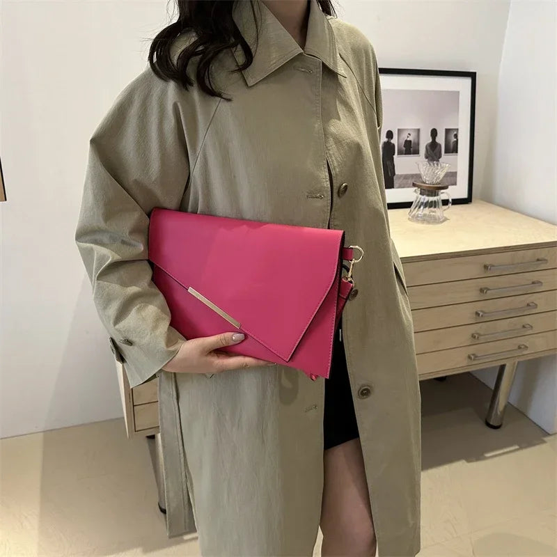 Elin – Luxe Pu-lederen Wristlet Met Minimalistisch Design