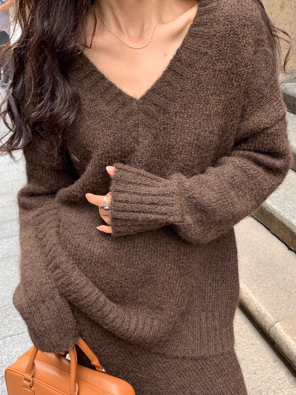 Noelle – gebreide dames set met oversized trui en fluted maxi rok