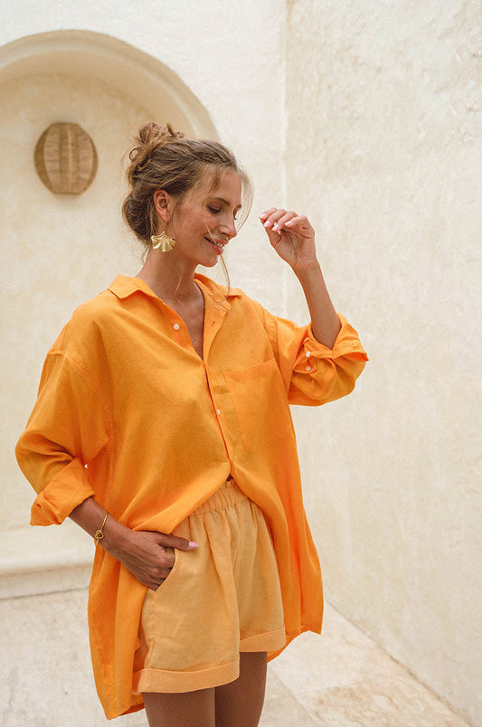 Lina – Oranje Oversized Linnen Dames Blouse