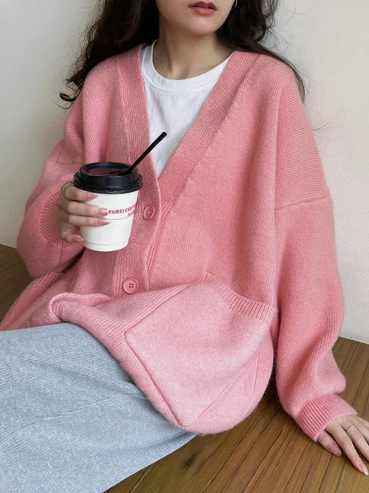 Tess – oversized cardigan met diepe V-hals