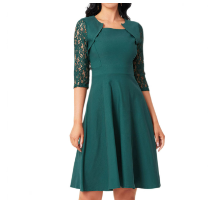 Fiora – Elegante damesjurk met kanten mouwen en flatterende pasvorm