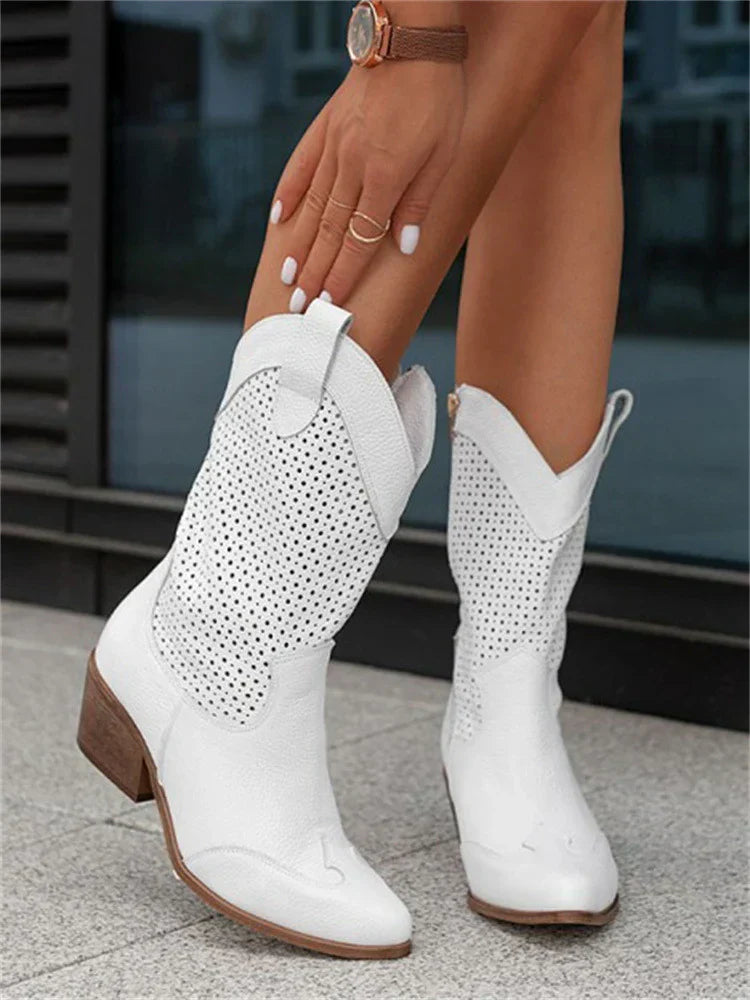 Romy – hoge laarzen van vegan leer met eyelet details en ritssluiting
