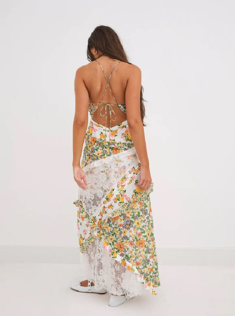 Isabelle – Zomerjurk met diepe halslijn, ruches en gekruiste rugbandjes