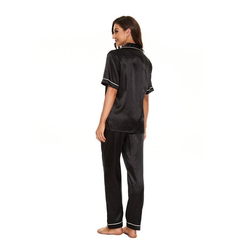 Jade – pyjamaset met V-hals en elastische taille
