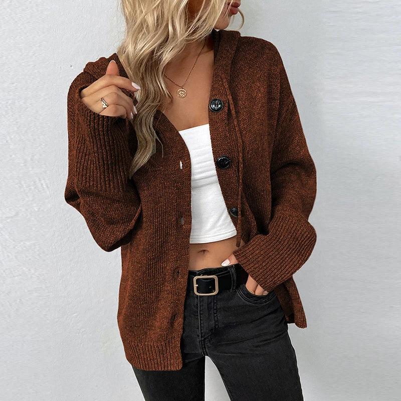 Bo – dikgebreid cardigan-vest met capuchon