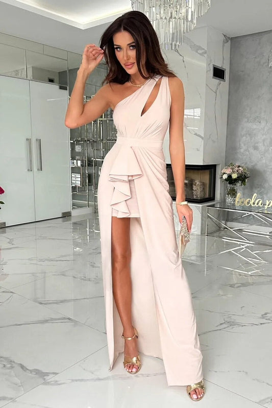 Clara – Zomerse koraalrode maxi jurk met asymmetrische hals