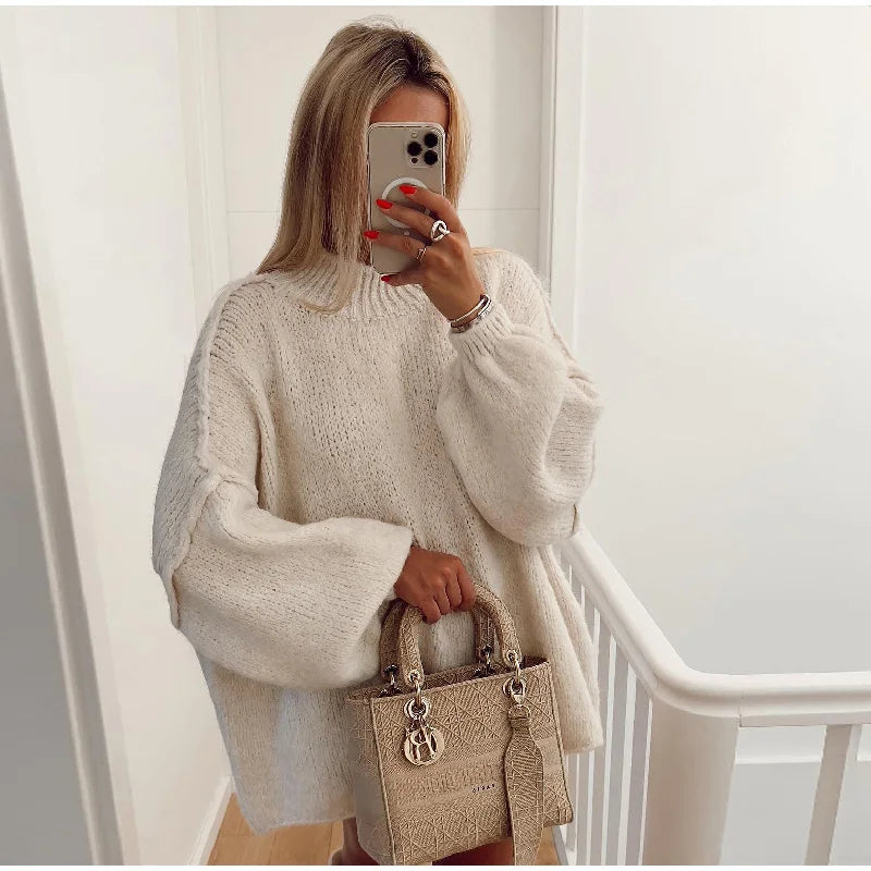 Élodie – oversized trui met lichte stehkraag en zachte stof
