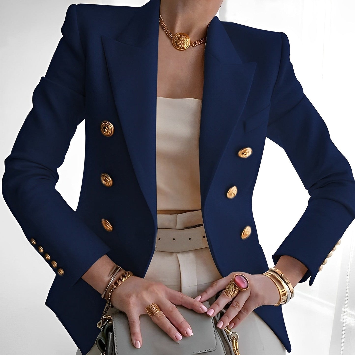 Hedy – getailleerde blazer met tweeknoopsluiting en zachte voering