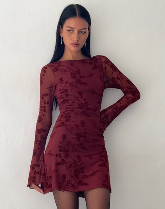 Sylvia - Bordeaux Rode Jurk met Bloemenprint en flair mouwen