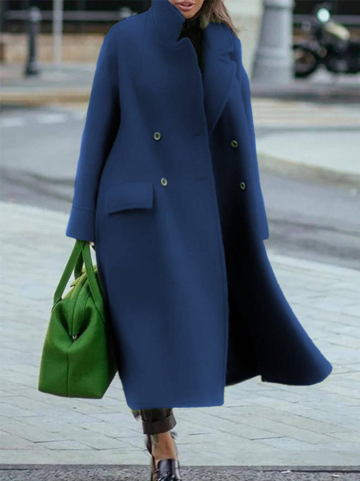 Claire – Lange Getailleerde Winter Trenchcoat Van Wolmix
