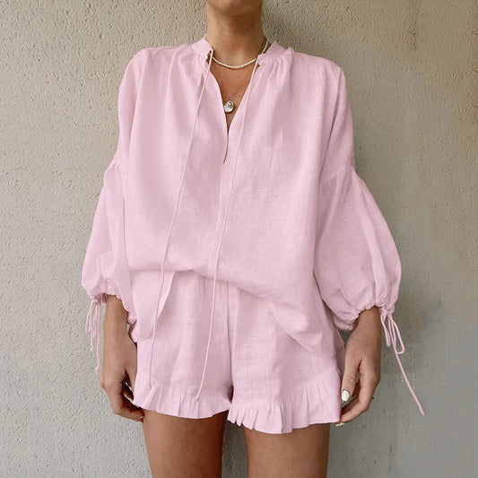 Lena – Tweedelige zomer set met losvallende top en high-waisted shorts