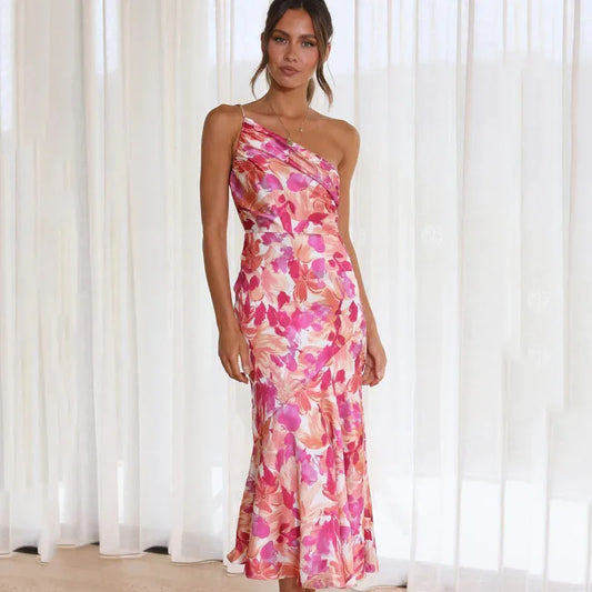 Madison – Roze One-shoulder bloemen maxi-jurk met asymmetrische hals