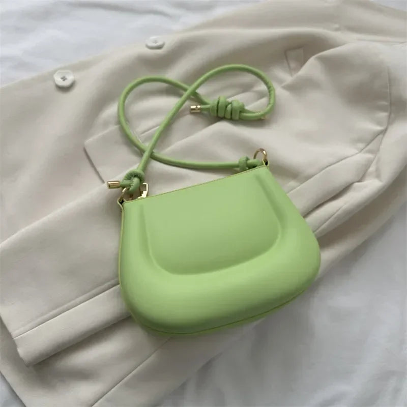 Lina – retro crossbody tas van pu leer met verstelbare riem