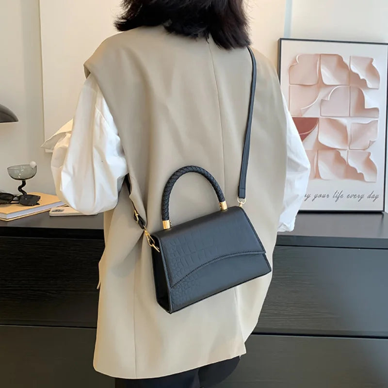 Fay – Crossbody Handle Tas Van Pu-leer Met Strakke Afwerking