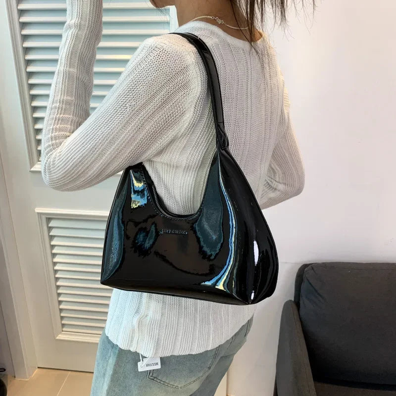 Elise – Designer Schoudertas Met Verstelbare Band En Luxe Afwerking