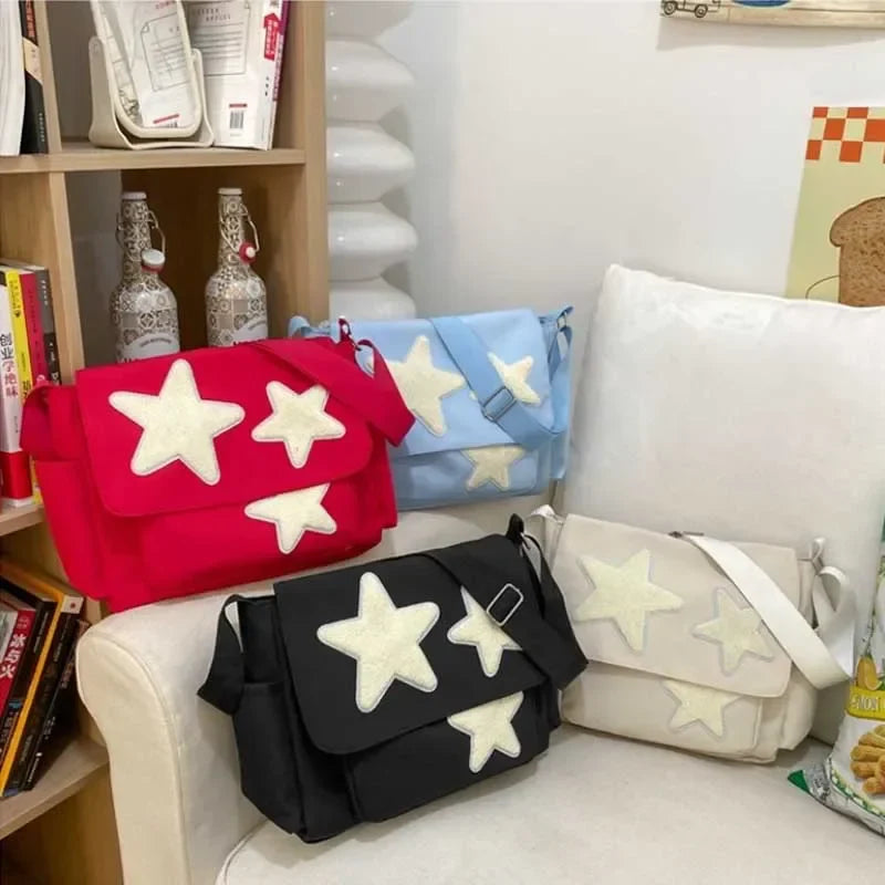 Nina – ruime crossbody tote tas met sterrenprint