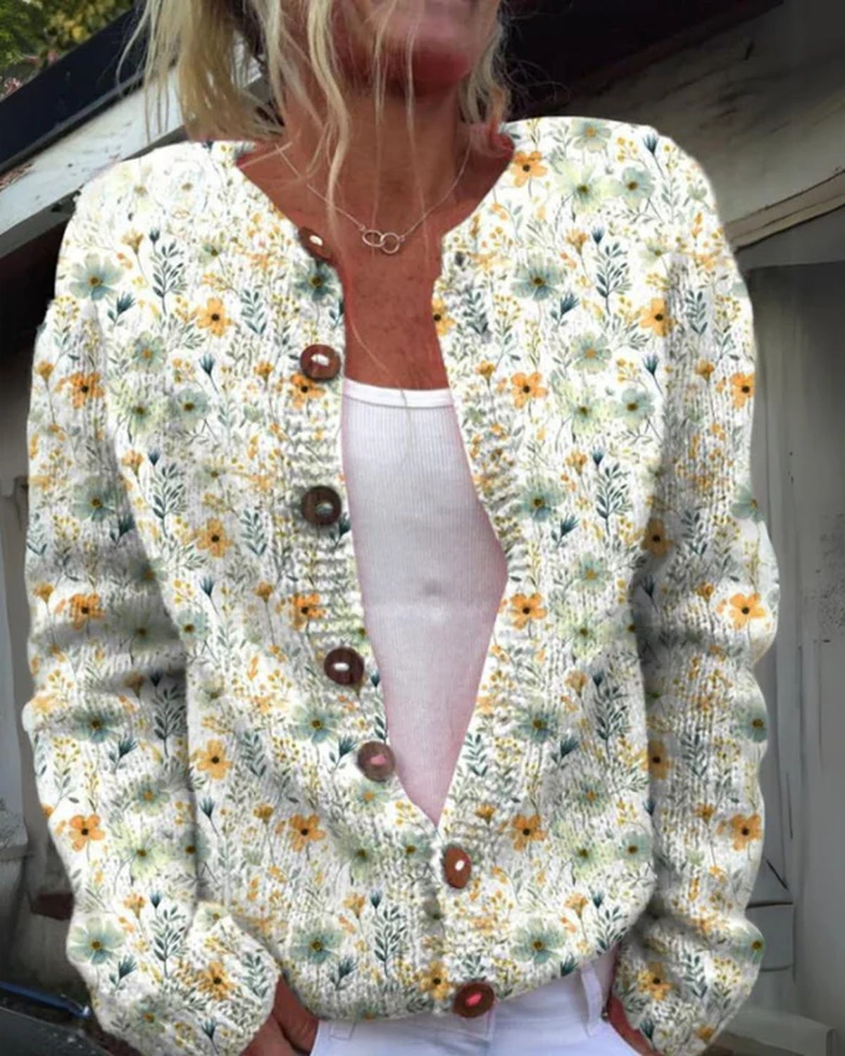 Flora – Gebreide Cardigan Vest Met Bloemenpatroon En Knopen