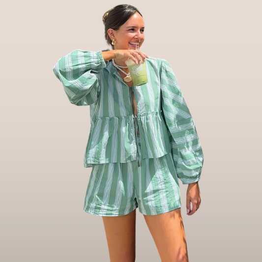 Lize Verde – gestreepte zomer set van katoen met blouse en short