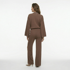Dames set met ronde hals top en rechte wijde broek met hoge taille