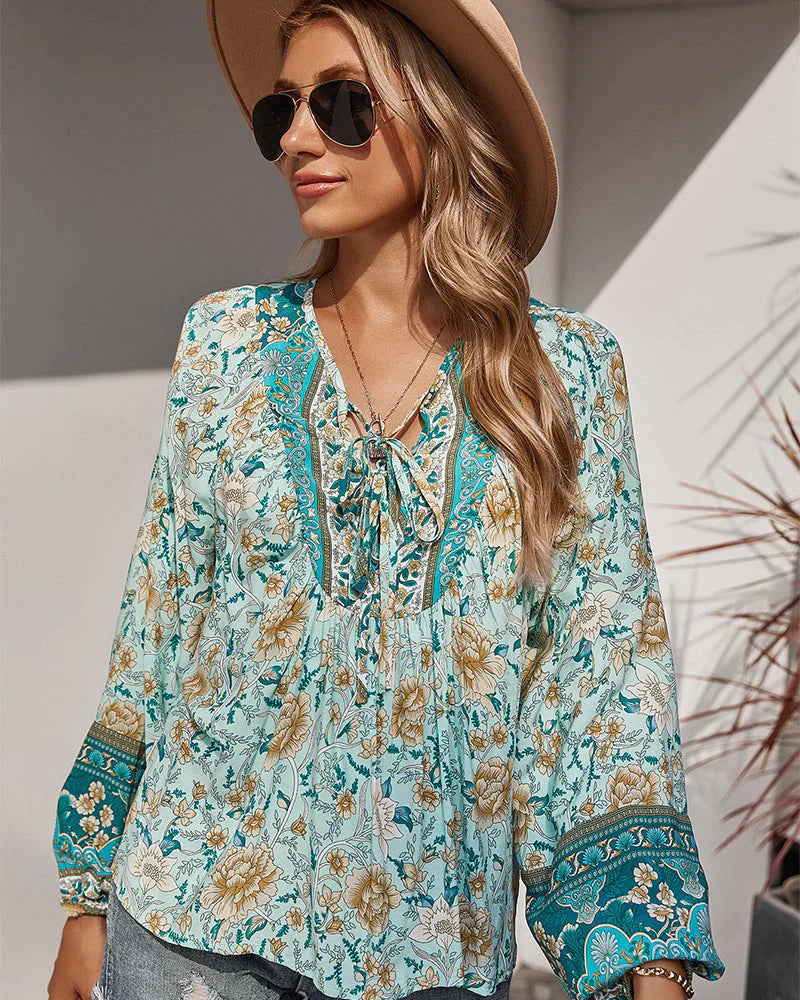 Sana – Boho v-hals blouse met bloemenprint en lange mouwen