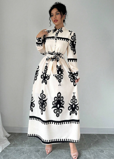 Lina – Paisleyjurk met V-hals en lange mouwen