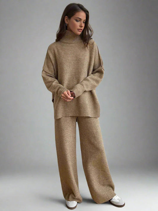 Élise – oversized lounge set met coltrui en wide-leg broek