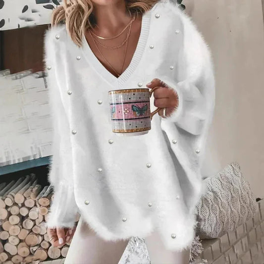 VALÉRIE – Zachte oversized trui met v-hals en pareldetails