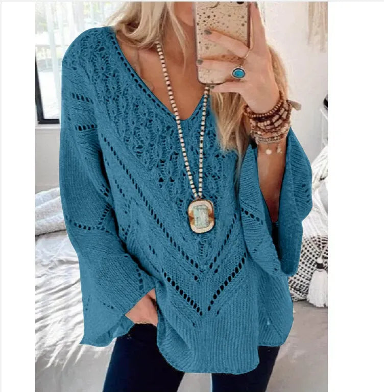 Isaline – crochet knit trui met V-hals en trumpet mouwen