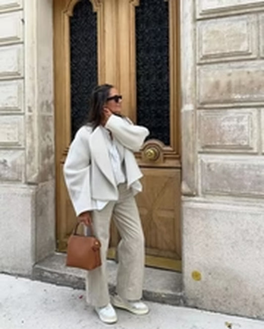 Claire - Cropped Wollen Jas Met Ronde Asymetrische sluiting