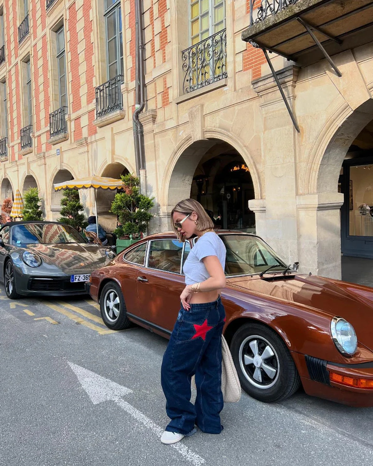 Sarah - Low-rise Denim Jeans Met Geborduurde Ster