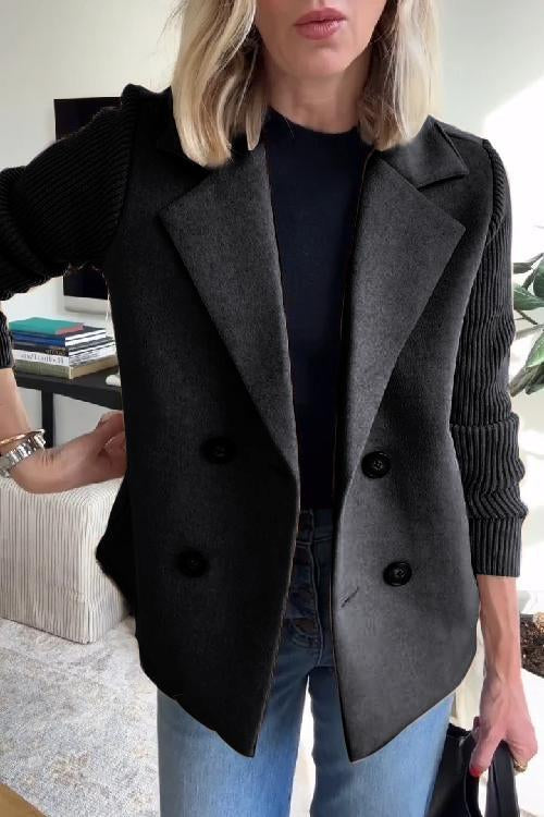 Sasha – gebreide blazer jas met ribstructuur