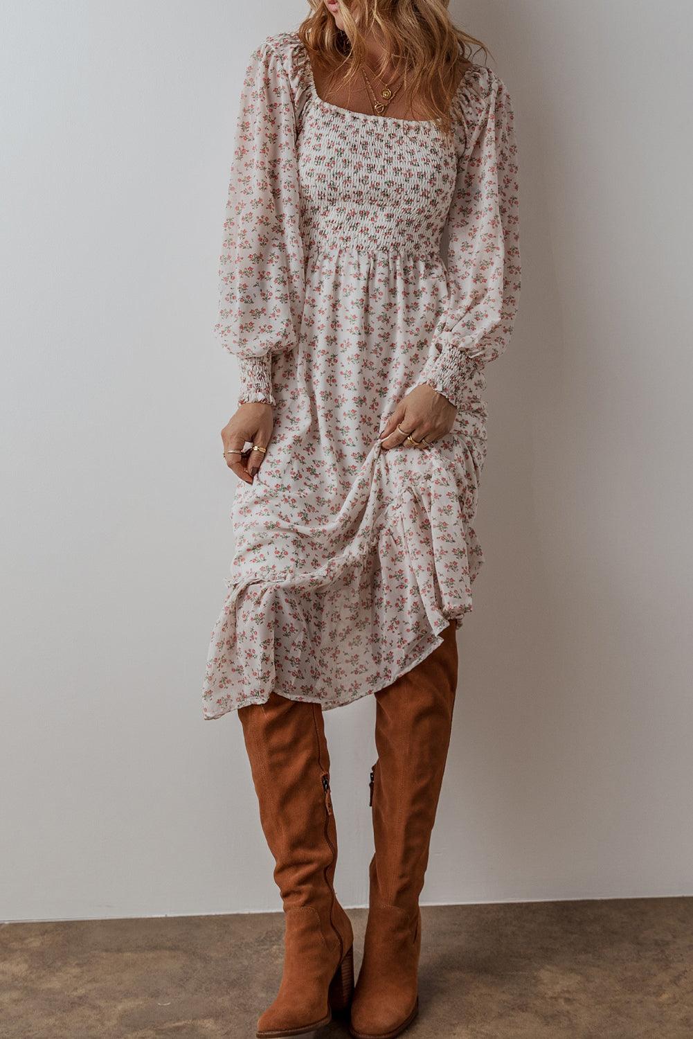 Liora – Casual-formele midi jurk met romantische ruches en flatterende pasvorm